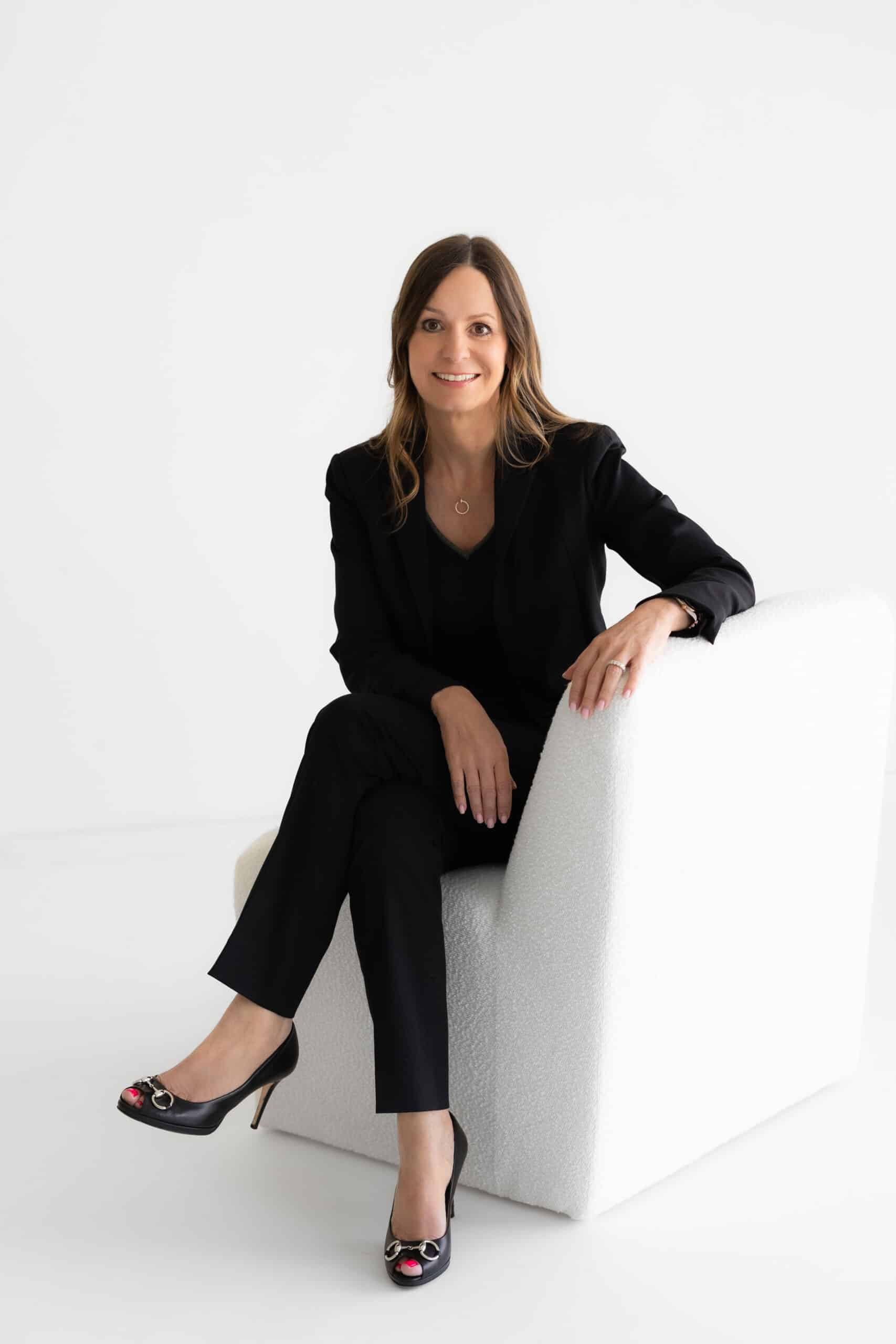 Barbara-Lerch_PEOPLEANDPIECES-10